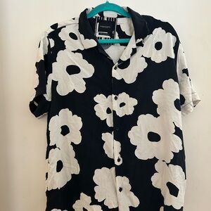 Denim & Flower Black and White Floral Shirt